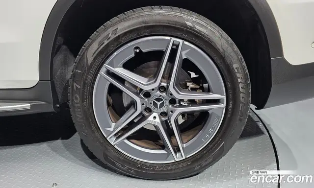 Mercedes-Benz GLC-Class 2022 2.0 автомат (гидро), миниатюра 6