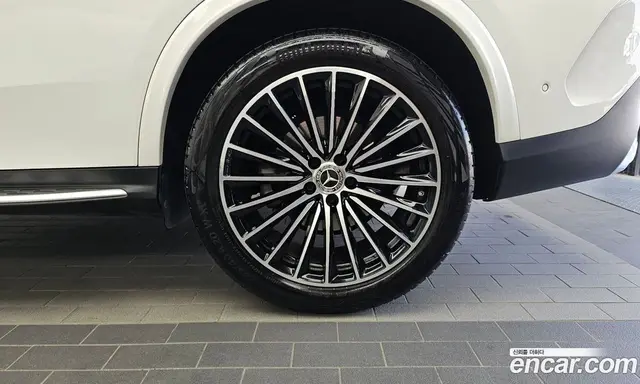 Mercedes-Benz GLC-Class 2024 2.0 автомат (гидро), миниатюра 7 Mercedes-Benz GLC-Class 2024 2.0 автомат (гидро), миниатюра 7