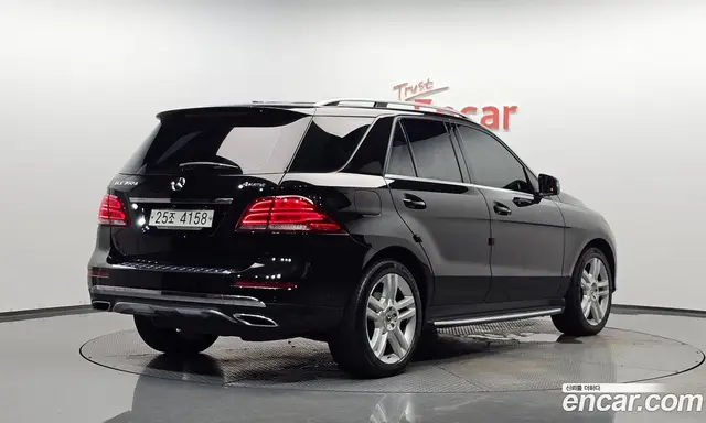 Mercedes-Benz GLE-Class, 2018, 105 009 км