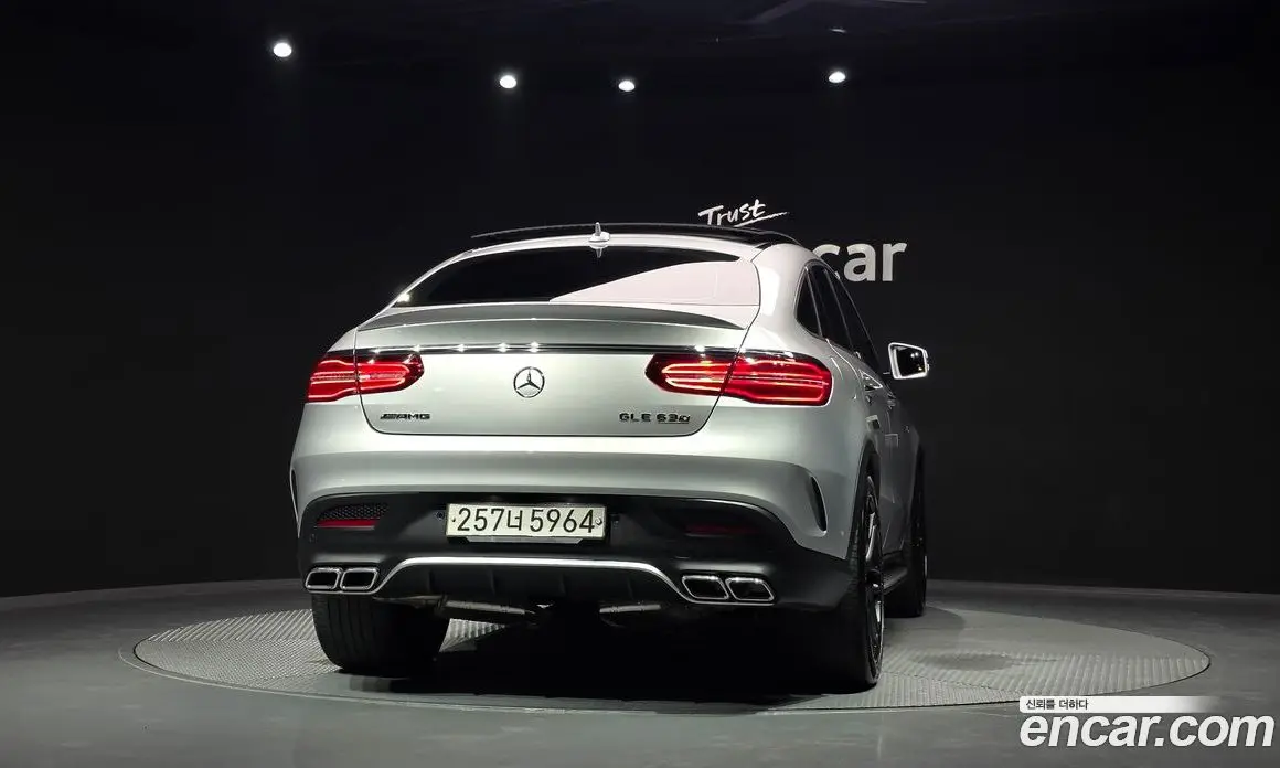 Mercedes-Benz GLE-Class 2019 5.5 автомат (гидро), фото 3