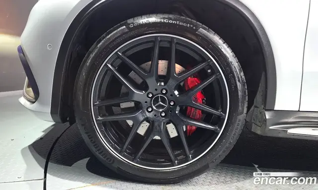 Mercedes-Benz GLE-Class 2019 5.5 автомат (гидро), миниатюра 4