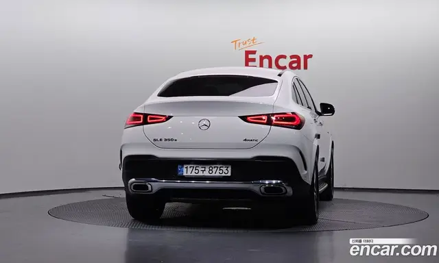 Mercedes-Benz GLE-Class 2021 2.0 автомат (гидро), миниатюра 4