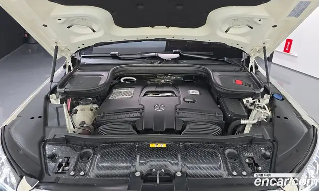 Mercedes-Benz GLS-Class 2023 4.0 автомат (гидро), миниатюра 6 Mercedes-Benz GLS-Class 2023 4.0 автомат (гидро), миниатюра 6