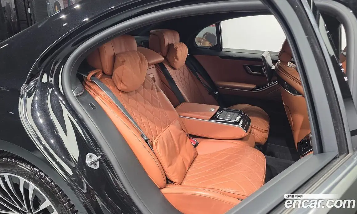 Mercedes-Benz S-Class 2021 4.0 автомат (гидро), фото 18 Mercedes-Benz S-Class 2021 4.0 автомат (гидро), фото 18