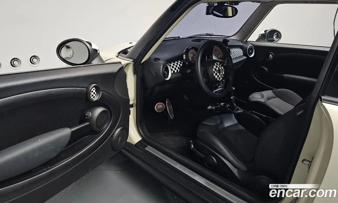 Mini Cooper 2013 1.6 автомат (гидро), фото 12
