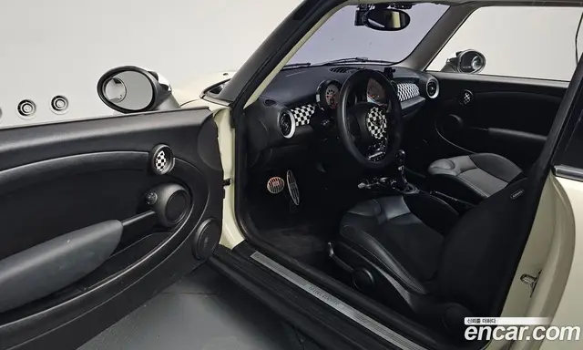 Mini Cooper 2013 1.6 автомат (гидро), миниатюра 12