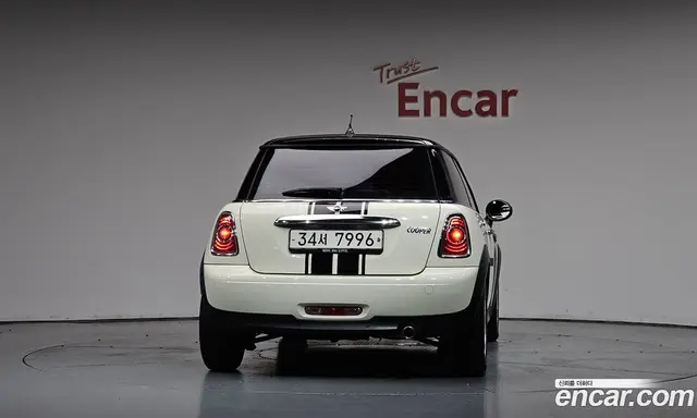 Mini Cooper 2013 1.6 автомат (гидро), миниатюра 3