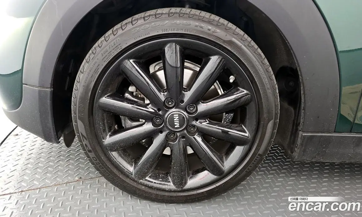 Mini Cooper 2018 2.0 автомат (гидро), фото 5 Mini Cooper 2018 2.0 автомат (гидро), фото 5