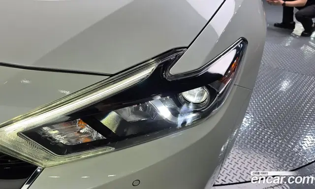 Nissan Maxima 2018 3.5 автомат (гидро), миниатюра 7