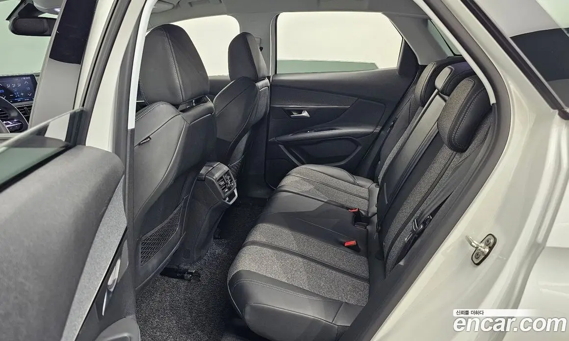 Peugeot 3008 2020 1.5 автомат (гидро), фото 18 Peugeot 3008 2020 1.5 автомат (гидро), фото 18