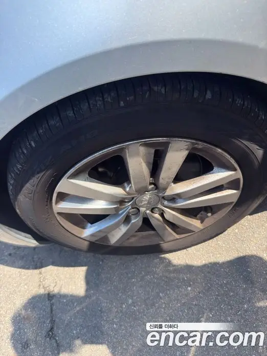 Peugeot 308 2014 2.0 автомат (гидро), фото 14 Peugeot 308 2014 2.0 автомат (гидро), фото 14