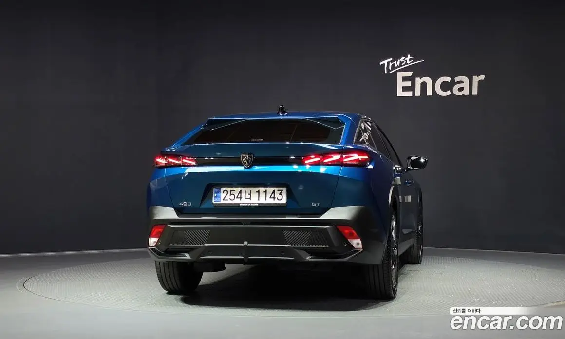 Peugeot 408 2023 1.2 автомат (гидро), фото 4