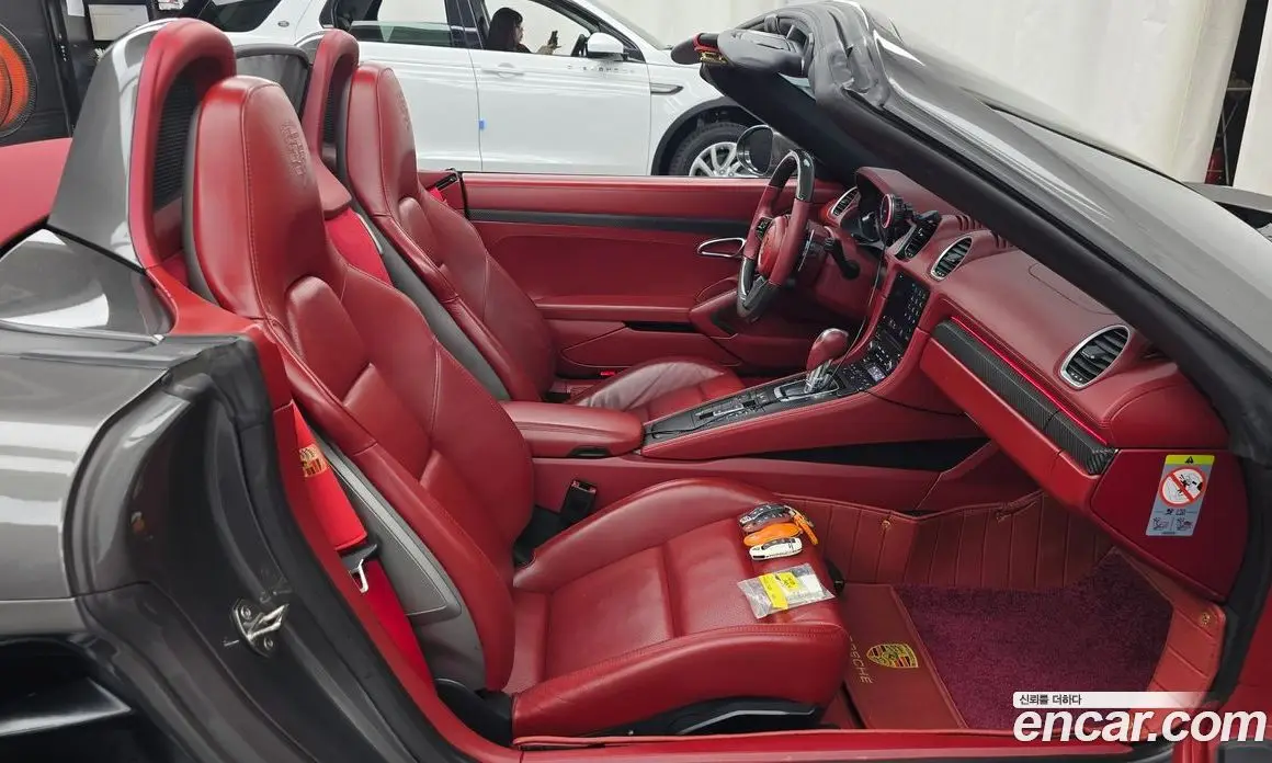 Porsche 718 2019 2.5 автомат (гидро), фото 16 Porsche 718 2019 2.5 автомат (гидро), фото 16