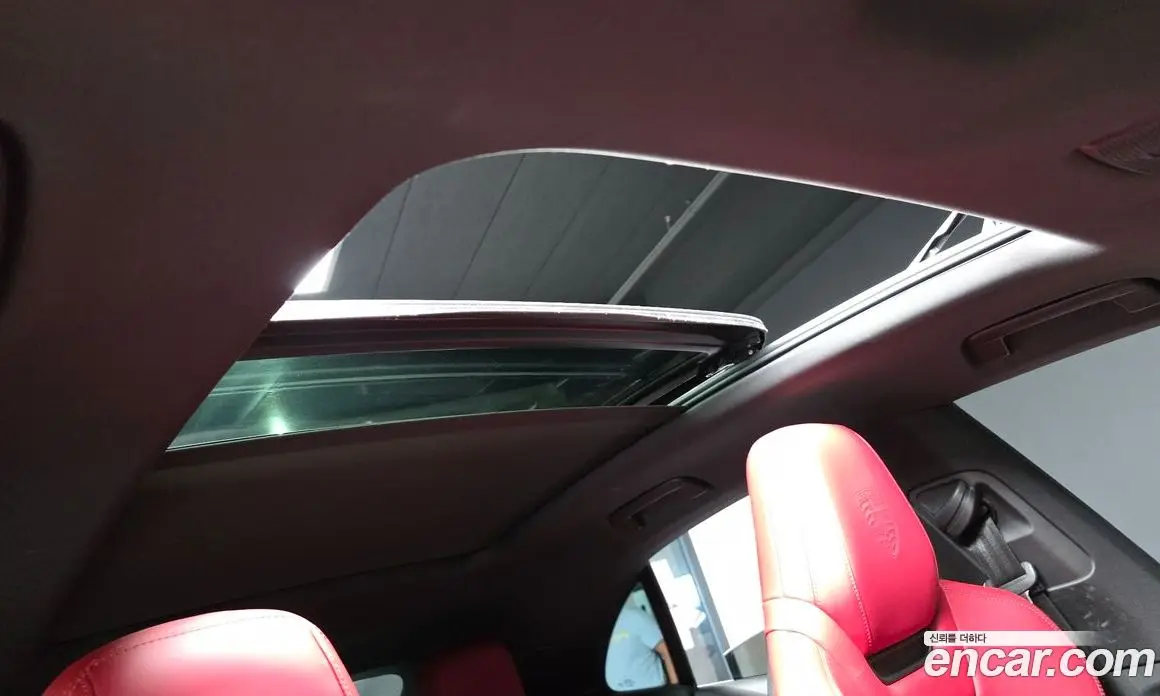 Porsche Macan 2025 0.2 автомат (гидро), фото 18 Porsche Macan 2025 0.2 автомат (гидро), фото 18