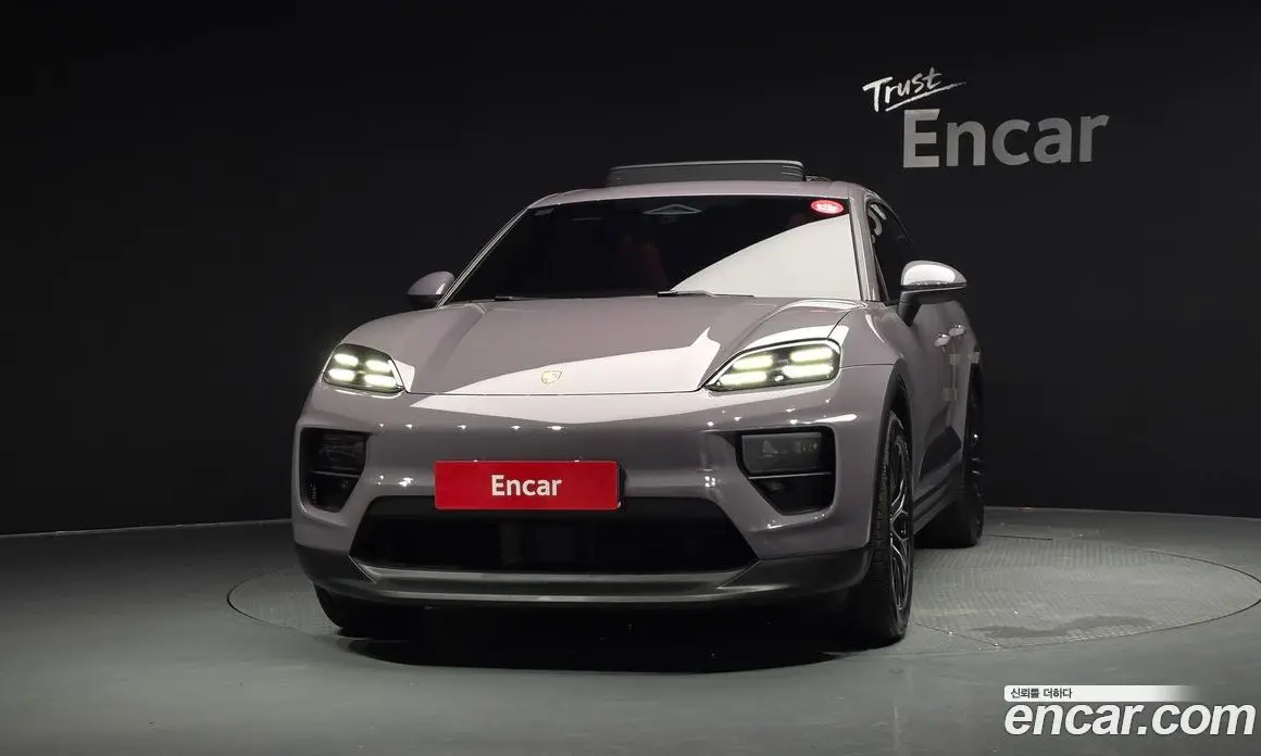 Porsche Macan 2025 0.2 автомат (гидро), фото 3 Porsche Macan 2025 0.2 автомат (гидро), фото 3