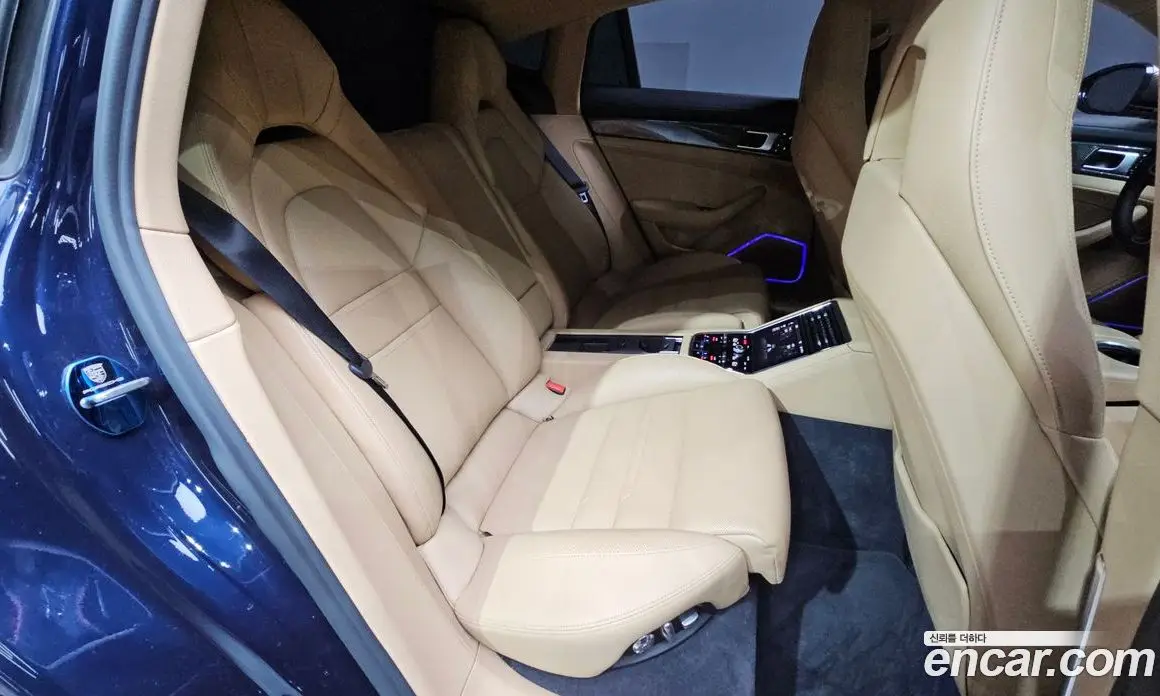 Porsche Panamera 2018 3.0 автомат (гидро), фото 17 Porsche Panamera 2018 3.0 автомат (гидро), фото 17