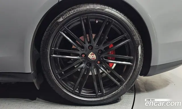 Porsche Panamera 2018 3.0 автомат (гидро), миниатюра 7 Porsche Panamera 2018 3.0 автомат (гидро), миниатюра 7