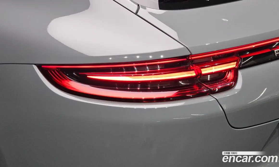 Porsche Panamera 2018 3.0 автомат (гидро), фото 9 Porsche Panamera 2018 3.0 автомат (гидро), фото 9
