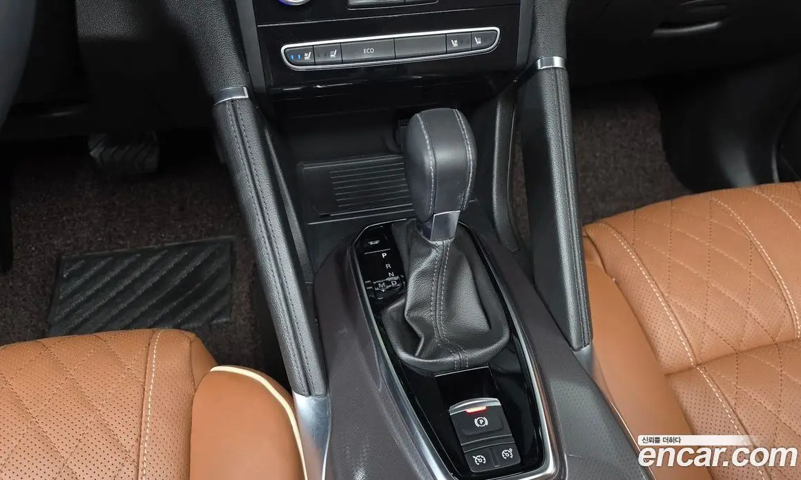 Renault (Samsung) QM6 2017 2.0 автомат (гидро), фото 12 Renault (Samsung) QM6 2017 2.0 автомат (гидро), фото 12