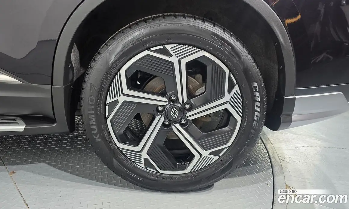 Renault (Samsung) QM6 2024 2.0 автомат (гидро), фото 7
