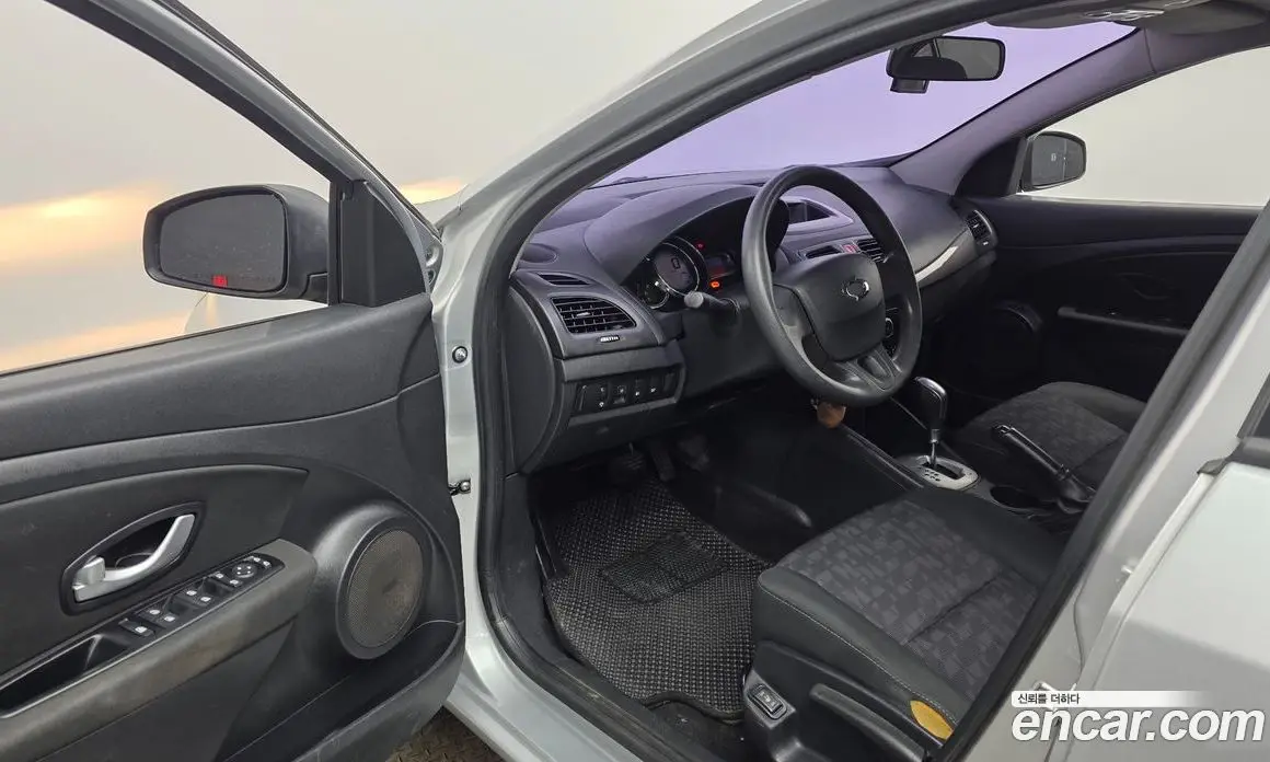 Renault (Samsung) SM3 2014 1.6 автомат (гидро), фото 13 Renault (Samsung) SM3 2014 1.6 автомат (гидро), фото 13
