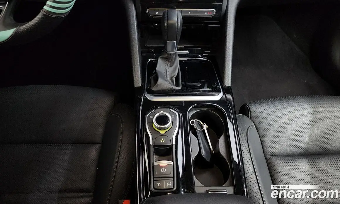 Renault (Samsung) SM6 2016 2.0 автомат (гидро), фото 12 Renault (Samsung) SM6 2016 2.0 автомат (гидро), фото 12