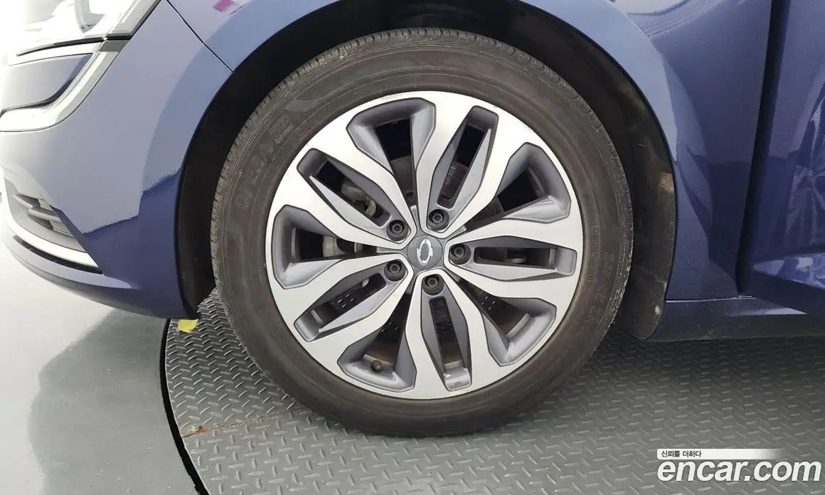Renault (Samsung) SM6 2016 2.0 автомат (гидро), фото 5 Renault (Samsung) SM6 2016 2.0 автомат (гидро), фото 5