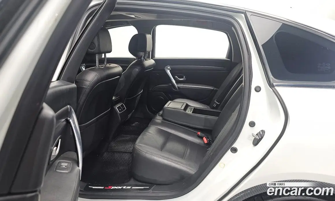 Renault (Samsung) SM7 2016 2.0 автомат (гидро), фото 18 Renault (Samsung) SM7 2016 2.0 автомат (гидро), фото 18
