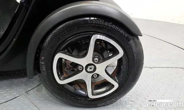 Renault (Samsung) Twizy 2019 0.1 автомат (гидро), миниатюра 7 Renault (Samsung) Twizy 2019 0.1 автомат (гидро), миниатюра 7