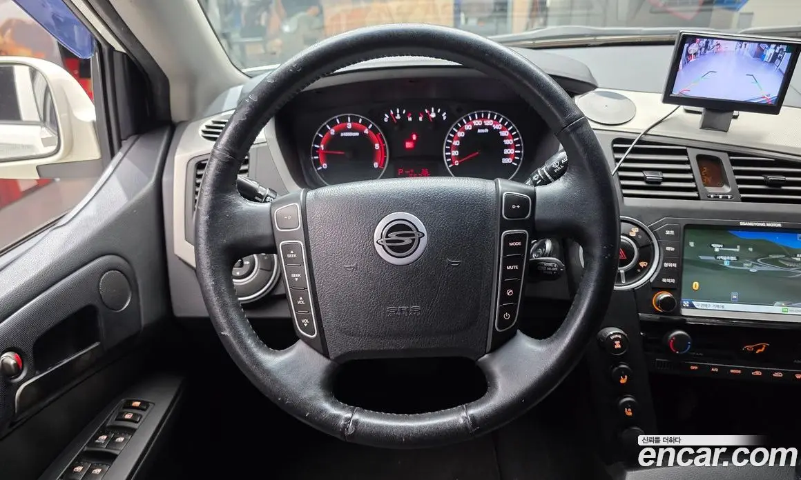 SsangYong Korando 2013 2.0 автомат (гидро), фото 18