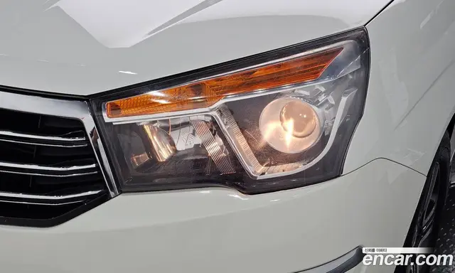 SsangYong Korando 2014 2.0 автомат (гидро), миниатюра 7