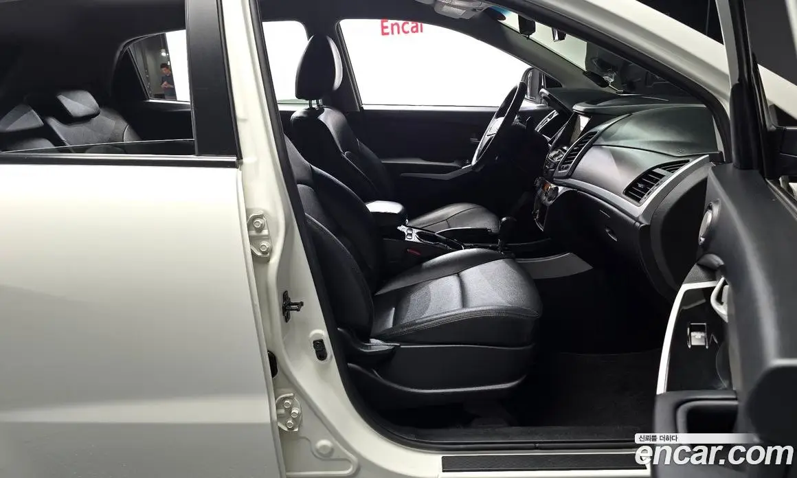 SsangYong Korando 2015 2.0 автомат (гидро), фото 16 SsangYong Korando 2015 2.0 автомат (гидро), фото 16