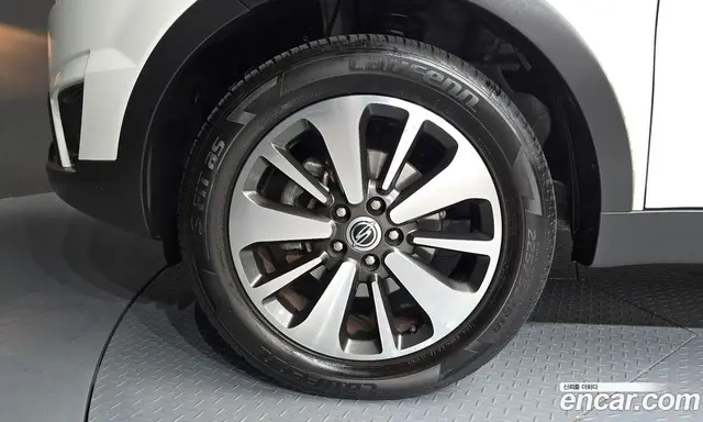 SsangYong Korando 2015 2.0 автомат (гидро), миниатюра 5 SsangYong Korando 2015 2.0 автомат (гидро), миниатюра 5