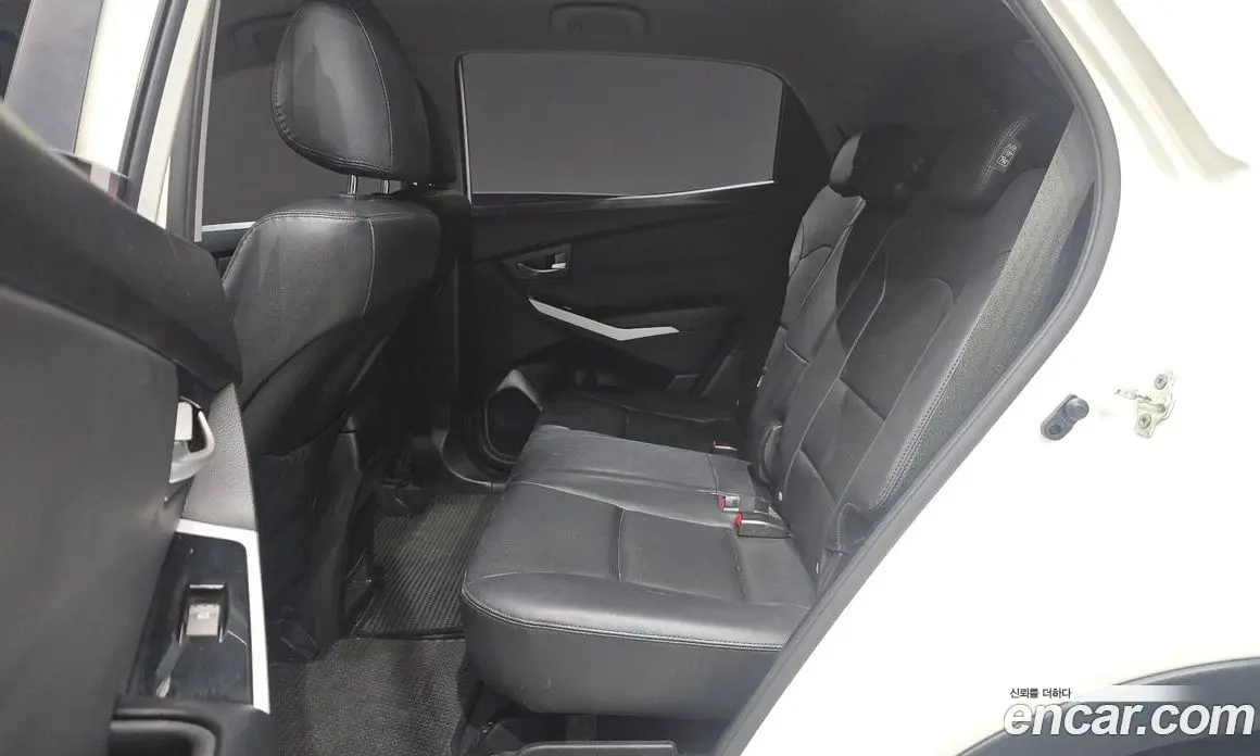 SsangYong Korando 2016 2.2 автомат (гидро), фото 18