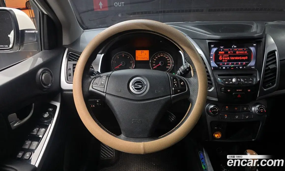 SsangYong Korando 2016 2.2 автомат (гидро), фото 19