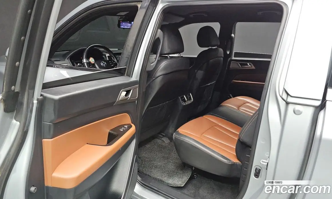 SsangYong Rexton 2018 2.2 автомат (гидро), фото 16