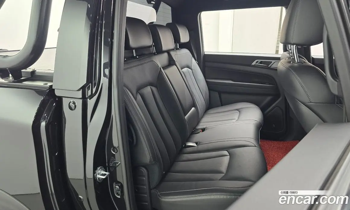 SsangYong Rexton 2025 2.2 автомат (гидро), фото 17