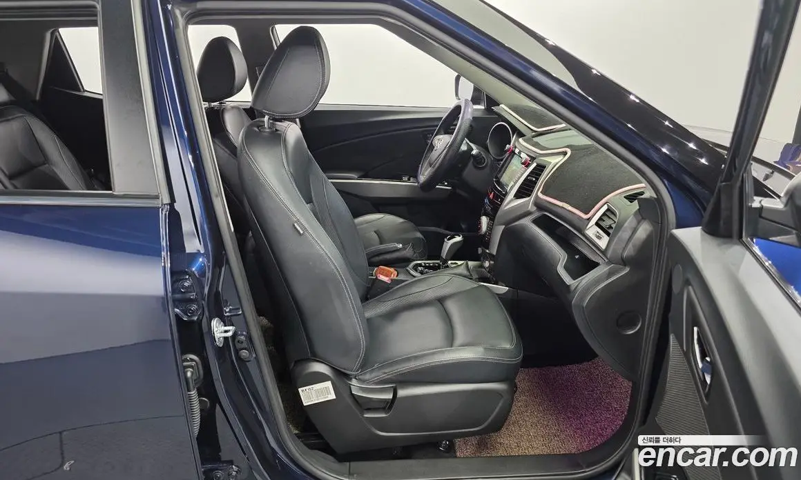 SsangYong TIBOLI 2015 1.6 автомат (гидро), фото 17