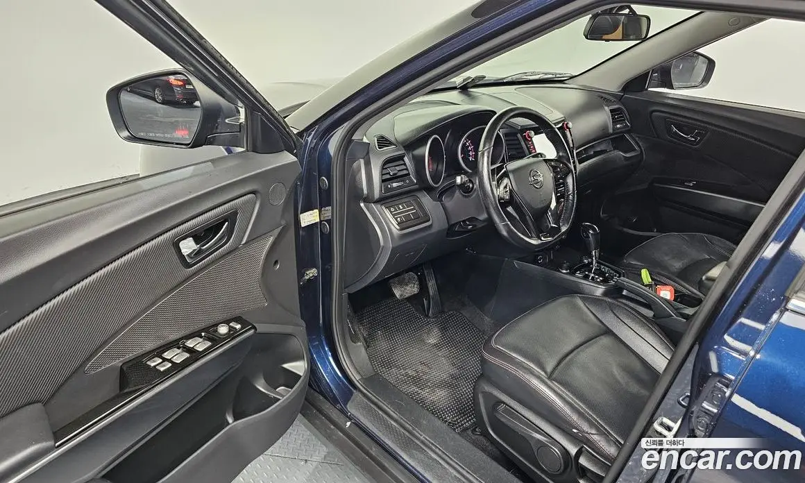 SsangYong TIBOLI 2016 1.6 автомат (гидро), фото 13