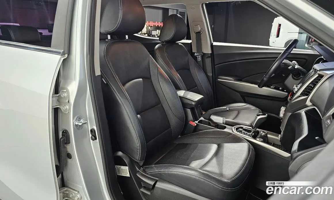 SsangYong TIBOLI 2016 1.6 автомат (гидро), фото 15