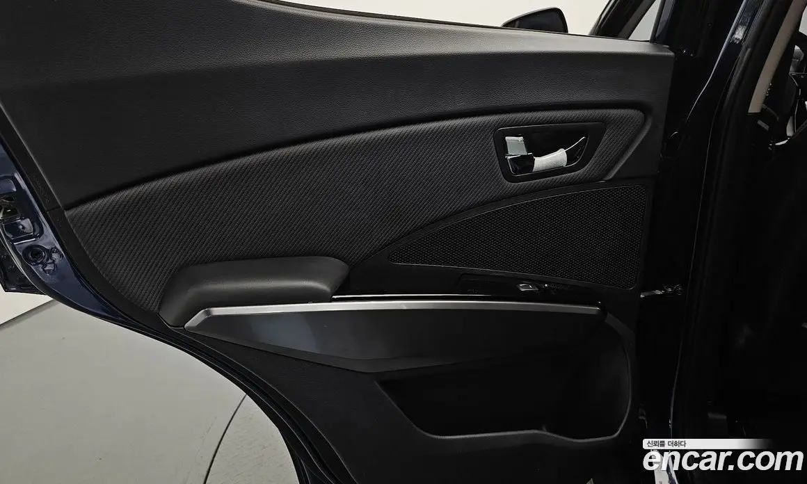 SsangYong TIBOLI 2019 1.5 автомат (гидро), фото 15 SsangYong TIBOLI 2019 1.5 автомат (гидро), фото 15