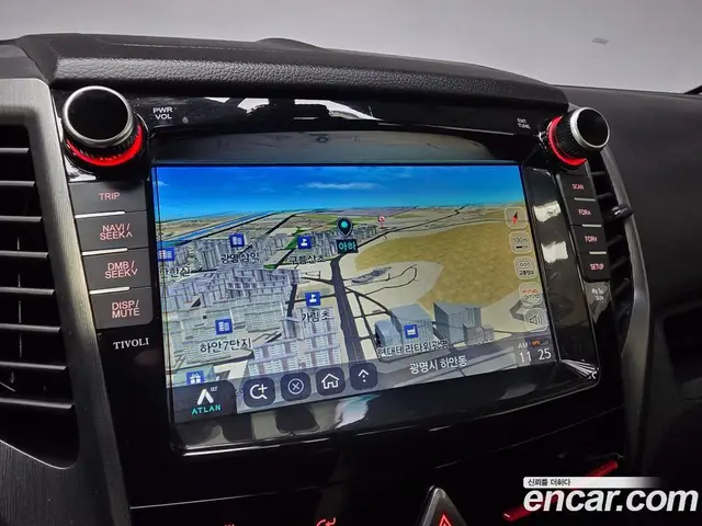 SsangYong TIBOLI 2019 1.6 автомат (гидро), миниатюра 12