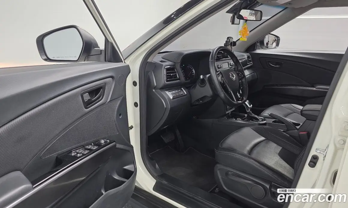SsangYong TIBOLI 2020 1.6 автомат (гидро), фото 12 SsangYong TIBOLI 2020 1.6 автомат (гидро), фото 12