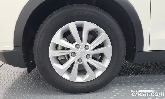 SsangYong TIBOLI 2020 1.5 автомат (гидро), миниатюра 5
