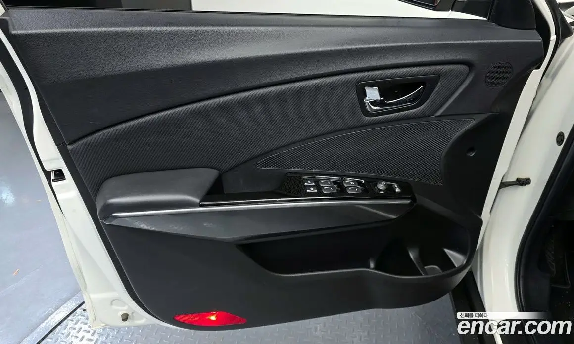 SsangYong TIBOLI 2022 1.5 автомат (гидро), фото 14