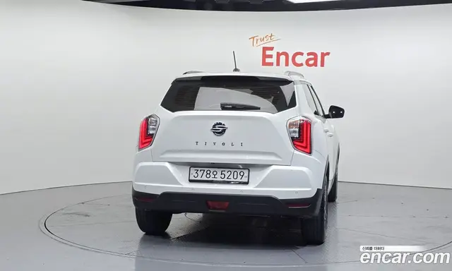 SsangYong TIBOLI 2022 1.5 автомат (гидро), миниатюра 4