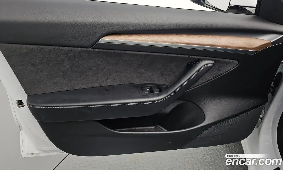 Tesla Model 3 2022 0.2 автомат (гидро), фото 14