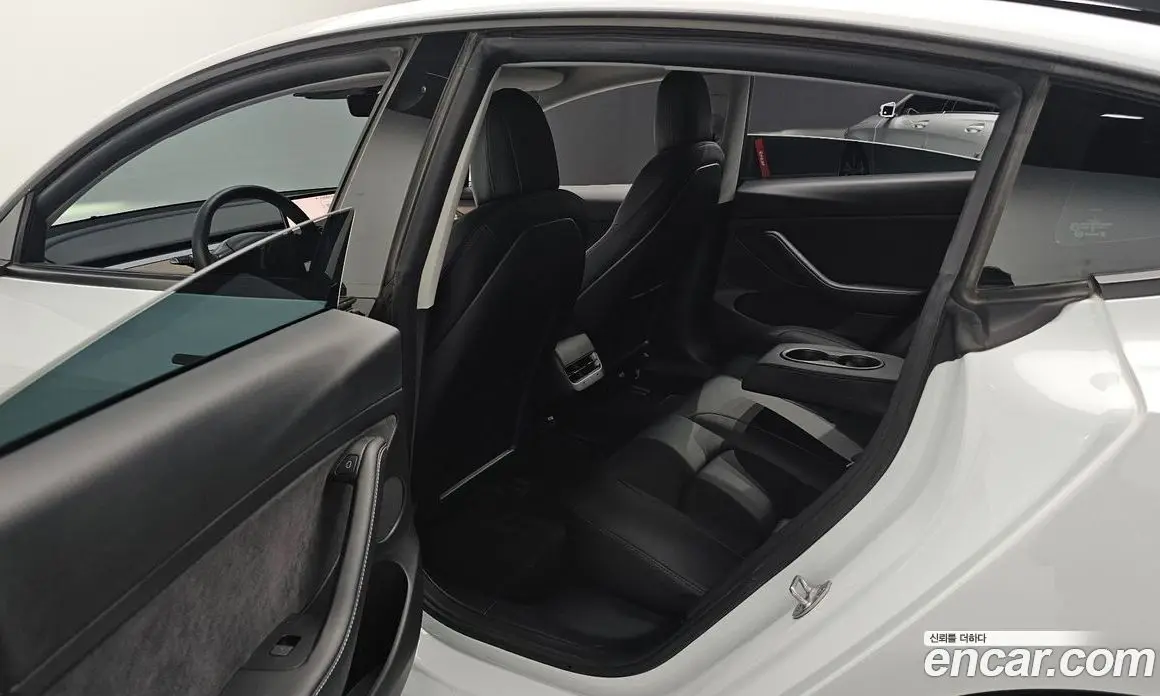 Tesla Model 3 2022 0.2 автомат (гидро), фото 18
