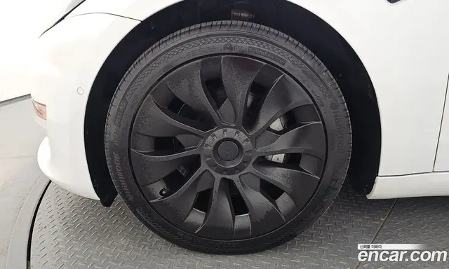 Tesla Model 3 2022 0.2 автомат (гидро), миниатюра 5