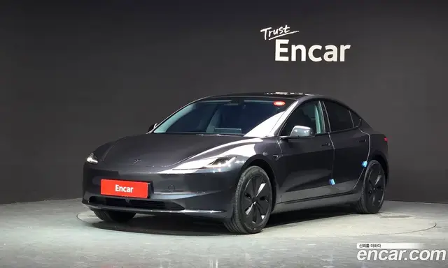 Tesla Model 3, 2026, 559 км